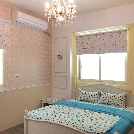 Ferienwohnung Ｗhite Ｗindmill Hualien Exterior foto